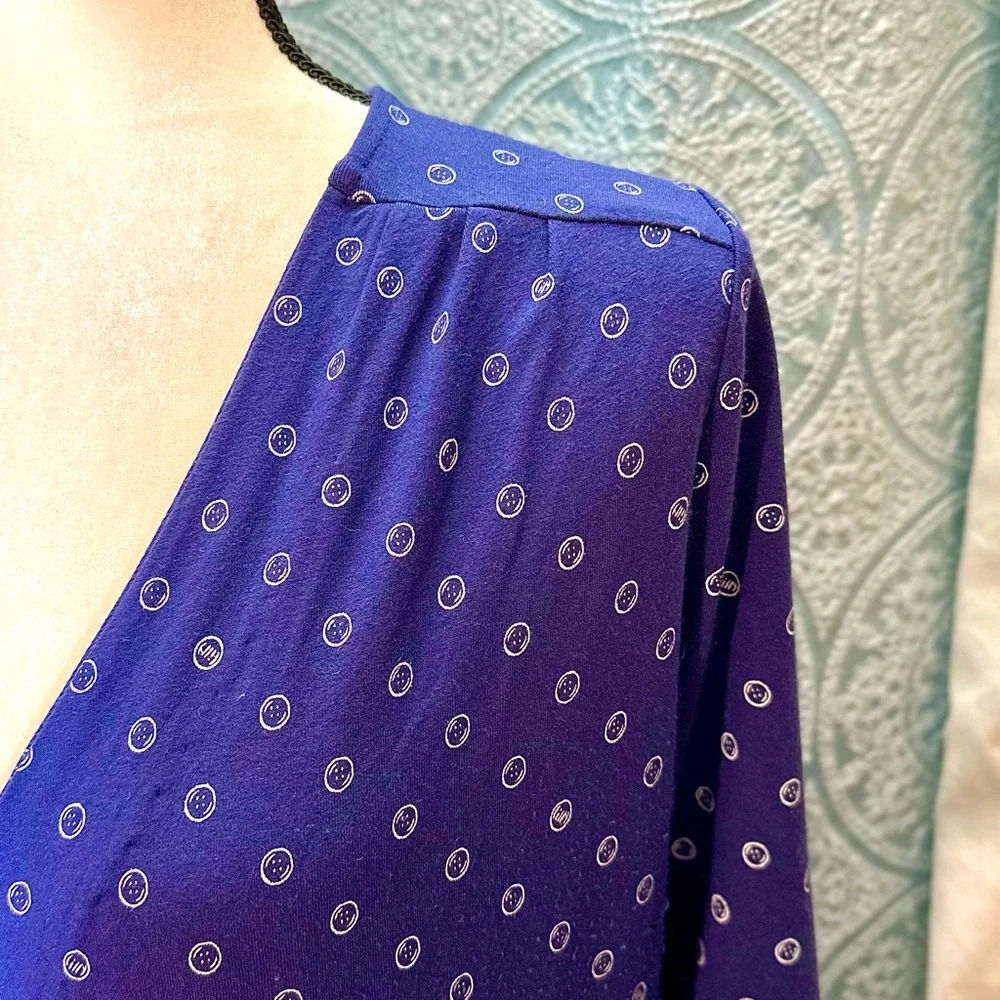 #D3. Lilly Pulitzer Arina Button Print Wrap Dress - Picture 4 of 9